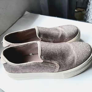 Guess Womens Tennis Shoes